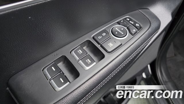 Kia Sorento 2016 — photo 12