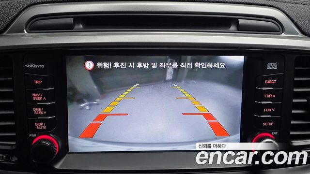 Kia Sorento 2016 — photo 17