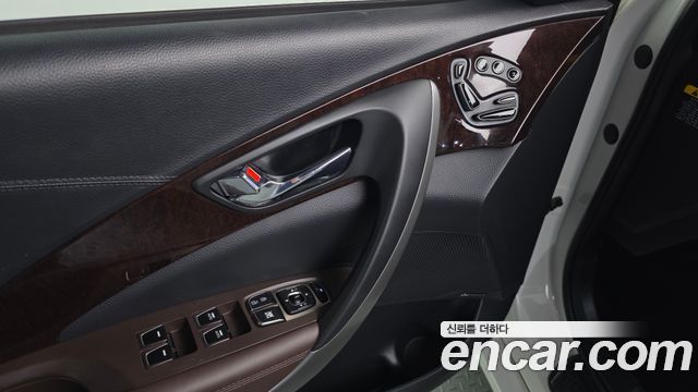 Hyundai Grandeur 2014 — photo 17