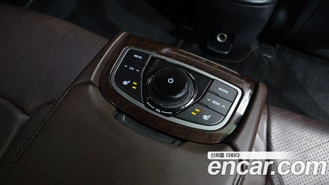Hyundai Grandeur 2014 — photo 18