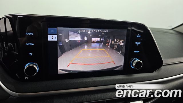 Hyundai Sonata 2022 — photo 15