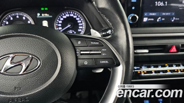 Hyundai Sonata 2022 — photo 17