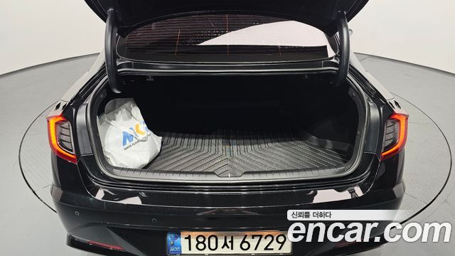 Hyundai Sonata 2022 — photo 20