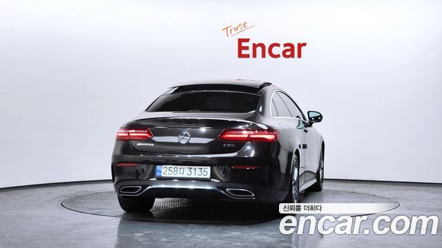 Mercedes-Benz E-Class 2019 — photo 4