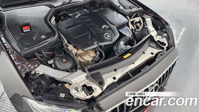 Mercedes-Benz E-Class 2019 — photo 6