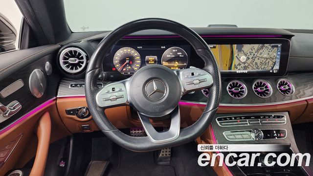 Mercedes-Benz E-Class 2019 — photo 13
