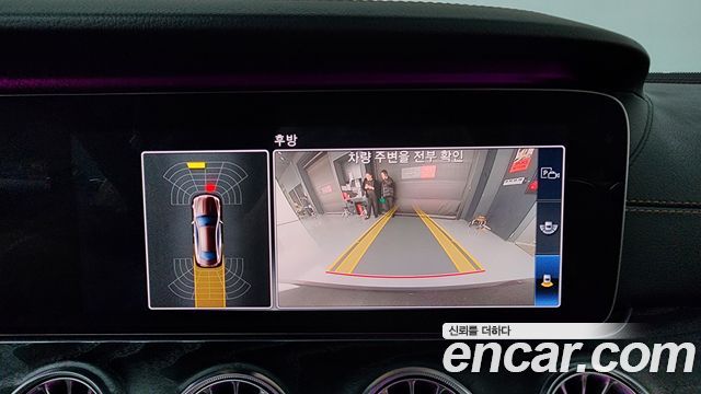 Mercedes-Benz E-Class 2019 — photo 15