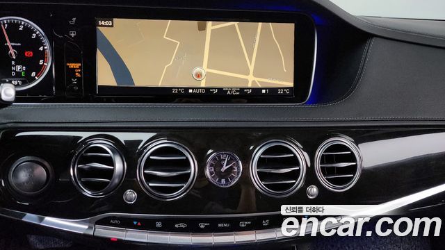 Mercedes-Benz S-Class 2015 — photo 14