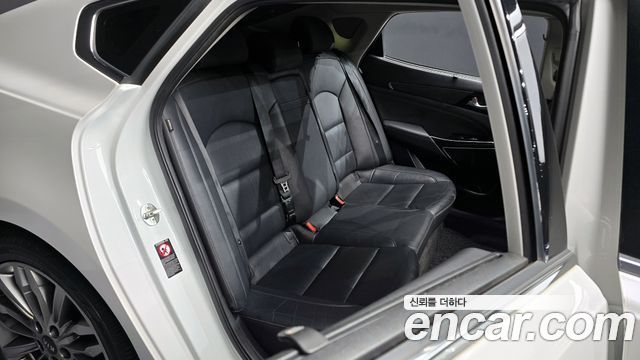 Kia K7 2020 — photo 12