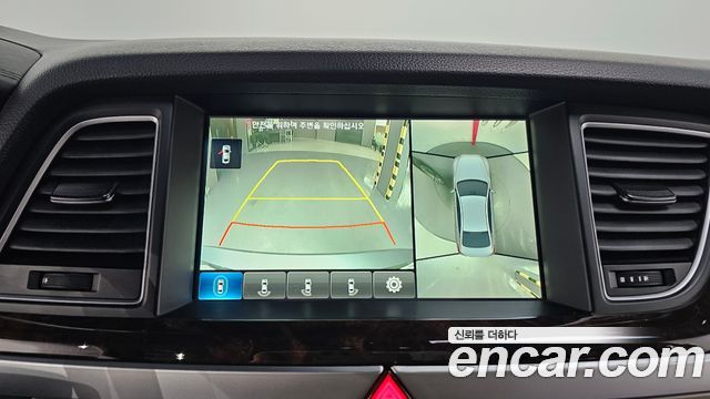 Hyundai Genesis 2016 — photo 16