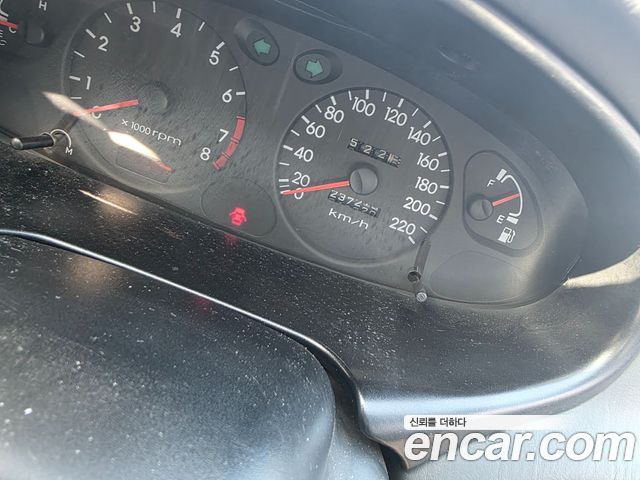 Hyundai AVANTE 1997 — photo 9