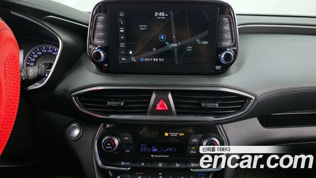 Hyundai Santafe 2019 — photo 14