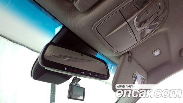 Hyundai Santafe 2019 — photo 17