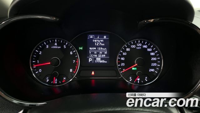 Kia K3 2013 — photo 8