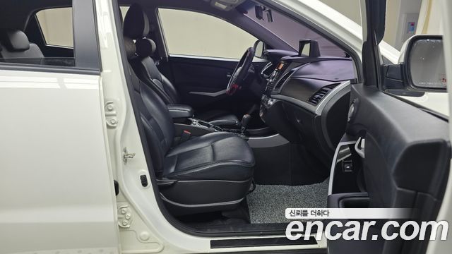 KG Mobility KORANDO 2017 — photo 11