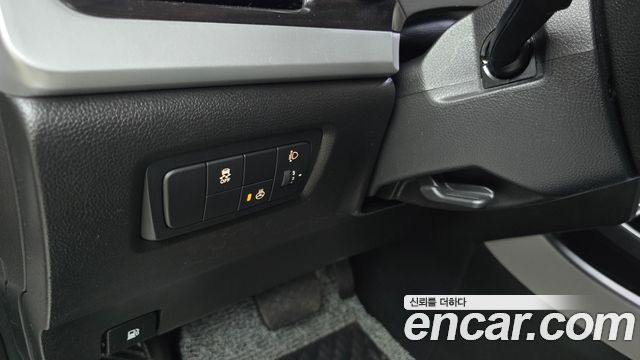 KG Mobility KORANDO 2017 — photo 15
