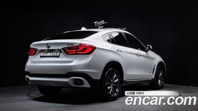 BMW X6 2017 — photo 2