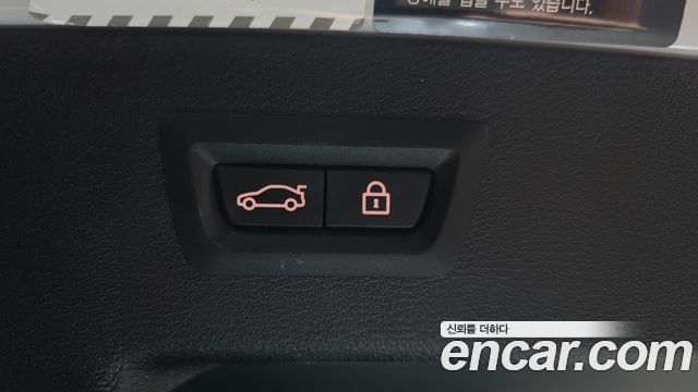 BMW X6 2017 — photo 20