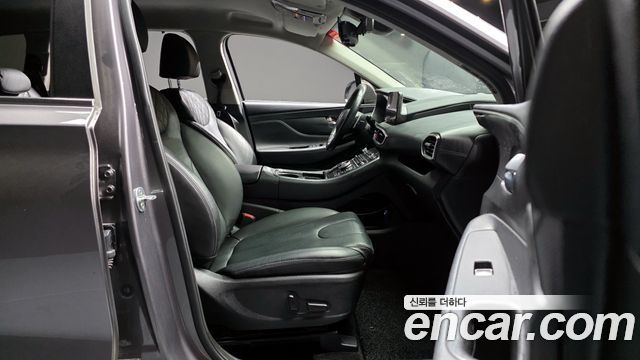 Hyundai Santafe 2021 — photo 10