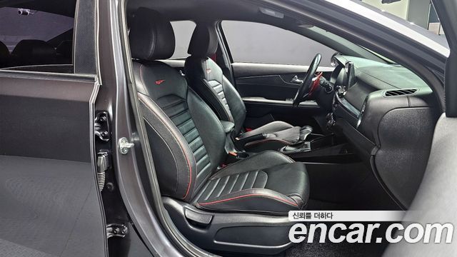 Kia K3 2019 — photo 10