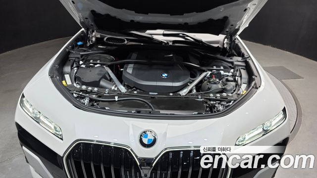 BMW 7-Series 2024 — photo 6