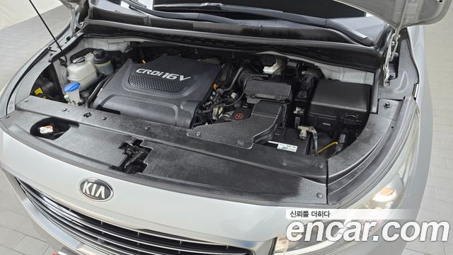 Kia Canival 2016 — photo 6
