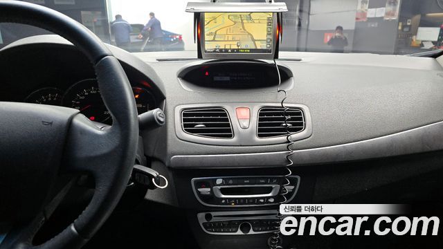 Renault Korea SM3 2010 — photo 15