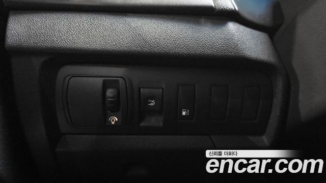 Renault Korea SM3 2010 — photo 18