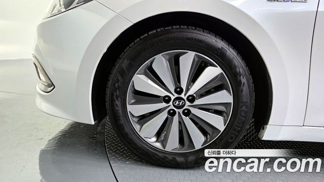 Hyundai Grandeur 2016 — photo 5