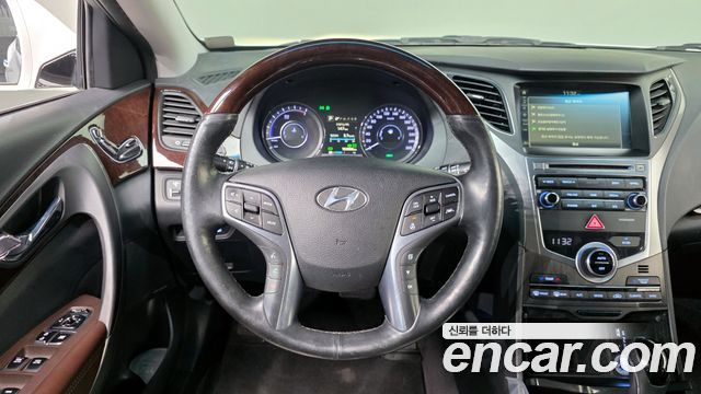 Hyundai Grandeur 2016 — photo 13