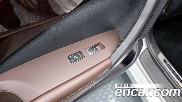 Hyundai Grandeur 2016 — photo 18