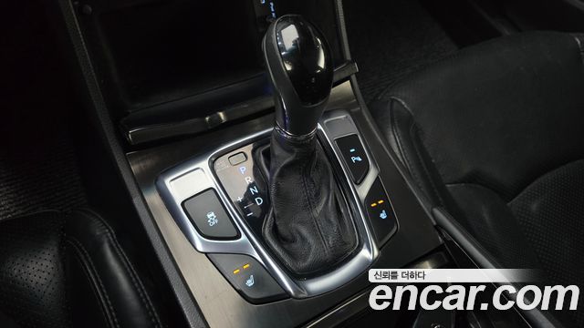 Hyundai Grandeur 2016 — photo 9