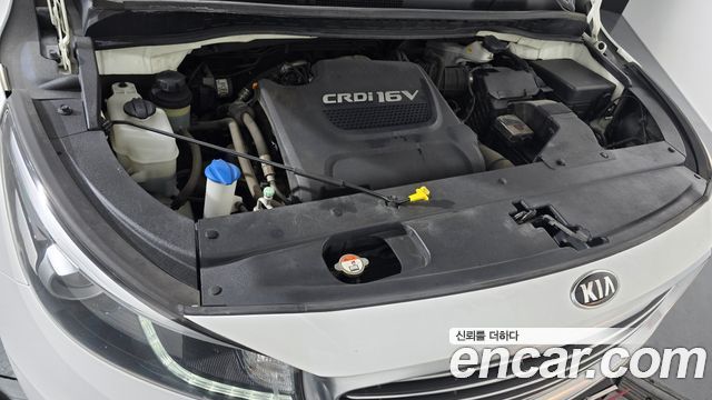 Kia Canival 2018 — photo 6