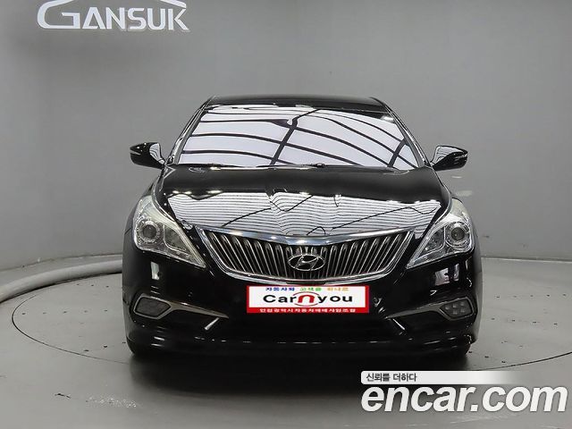Hyundai Grandeur 2017 — photo 1