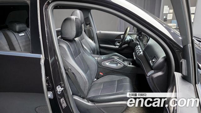 Mercedes-Benz GLS-Class 2021 — photo 12