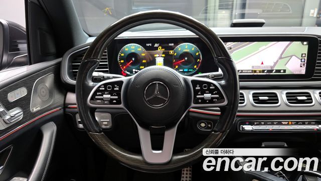 Mercedes-Benz GLS-Class 2021 — photo 13
