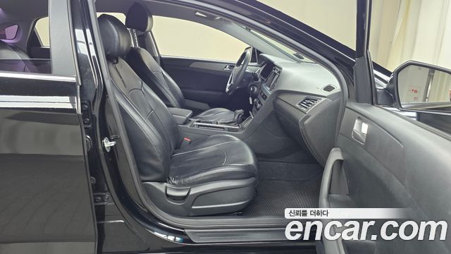 Hyundai Sonata 2015 — photo 11