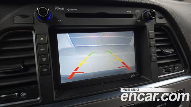 Hyundai Sonata 2015 — photo 17