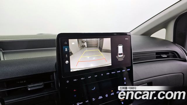 Hyundai Staria 2023 — photo 17