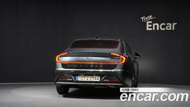 Hyundai Sonata 2022 — photo 4