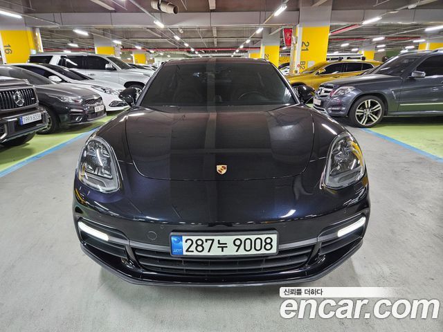 Porsche Panamera 2018 — photo 2