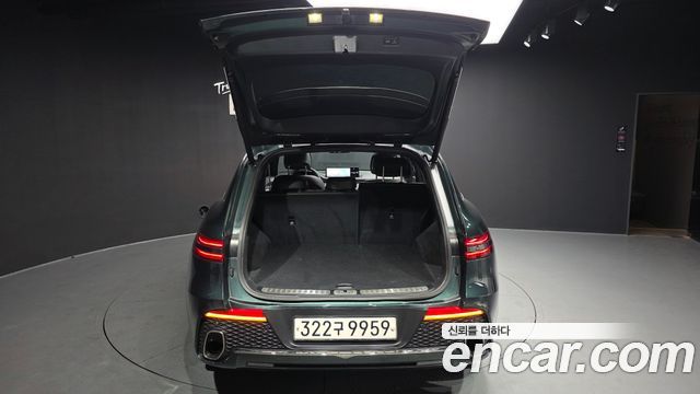 Genesis GV70 2022 — photo 20