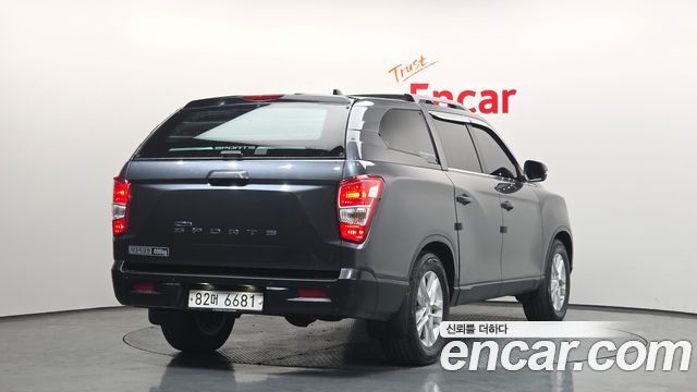 KG Mobility Rexton 2018 — photo 2