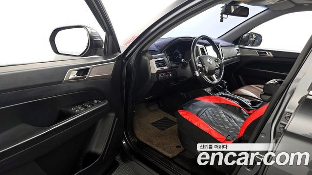 KG Mobility Rexton 2018 — photo 10