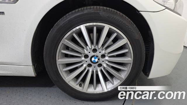 BMW 5-Series 2013 — photo 5