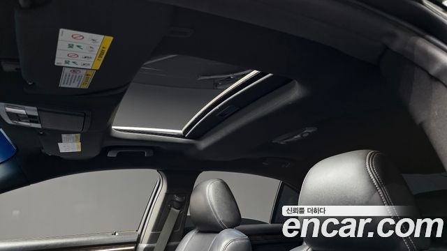 Ford Taurus 2017 — photo 16