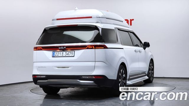 Kia Canival 2022 — photo 2
