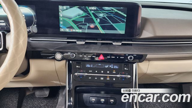 Kia Canival 2022 — photo 14