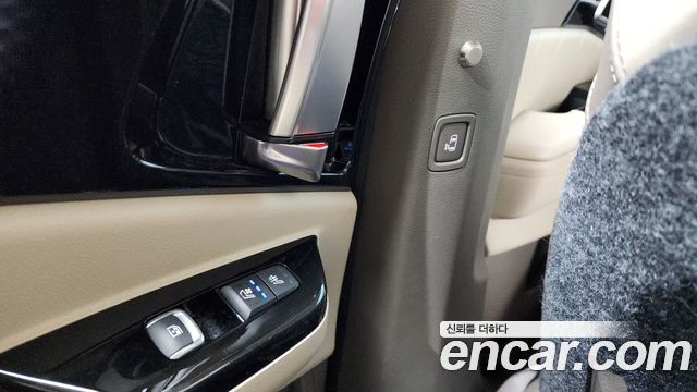 Kia Canival 2022 — photo 19