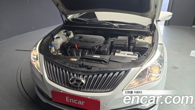 Hyundai Grandeur 2015 — photo 6